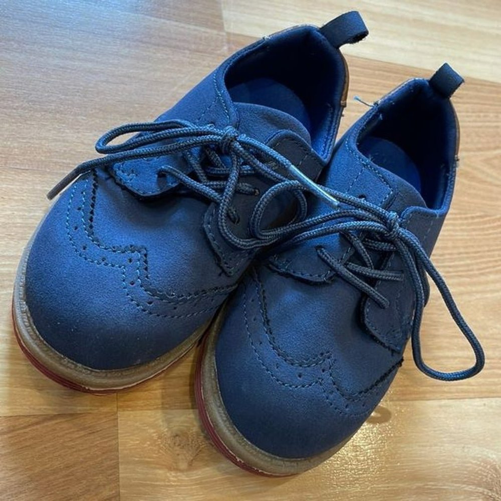 OshKosh B’Gosh Blue Dress Shoes Infant size 7